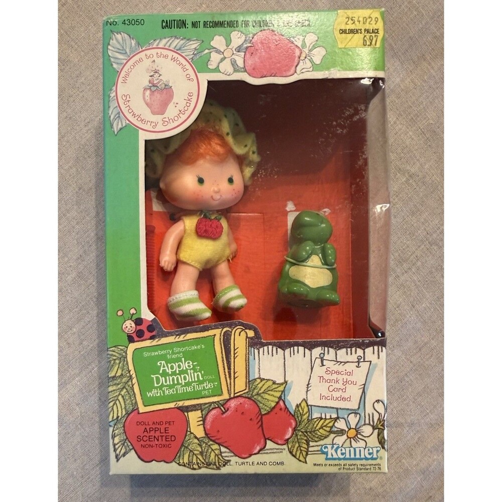 Strawberry Shortcake Apple Dumplin' Doll w/Teatime Turtle Pet 1982 Vintage NRFB